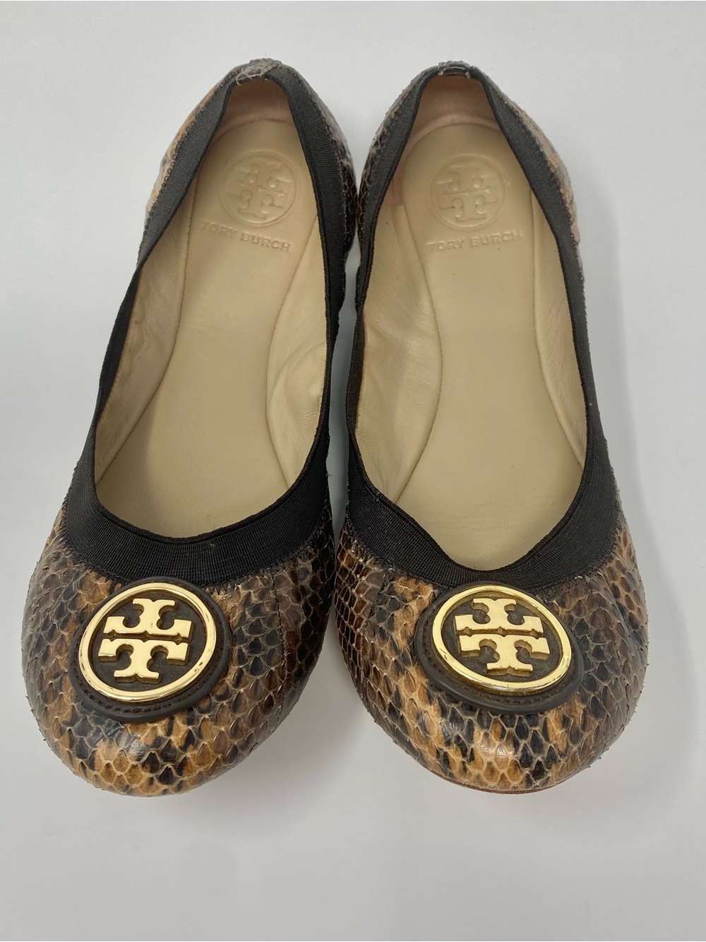 Tory Burch Caroline snake print leather ballet flats gold logo medallion  Sz 8M
